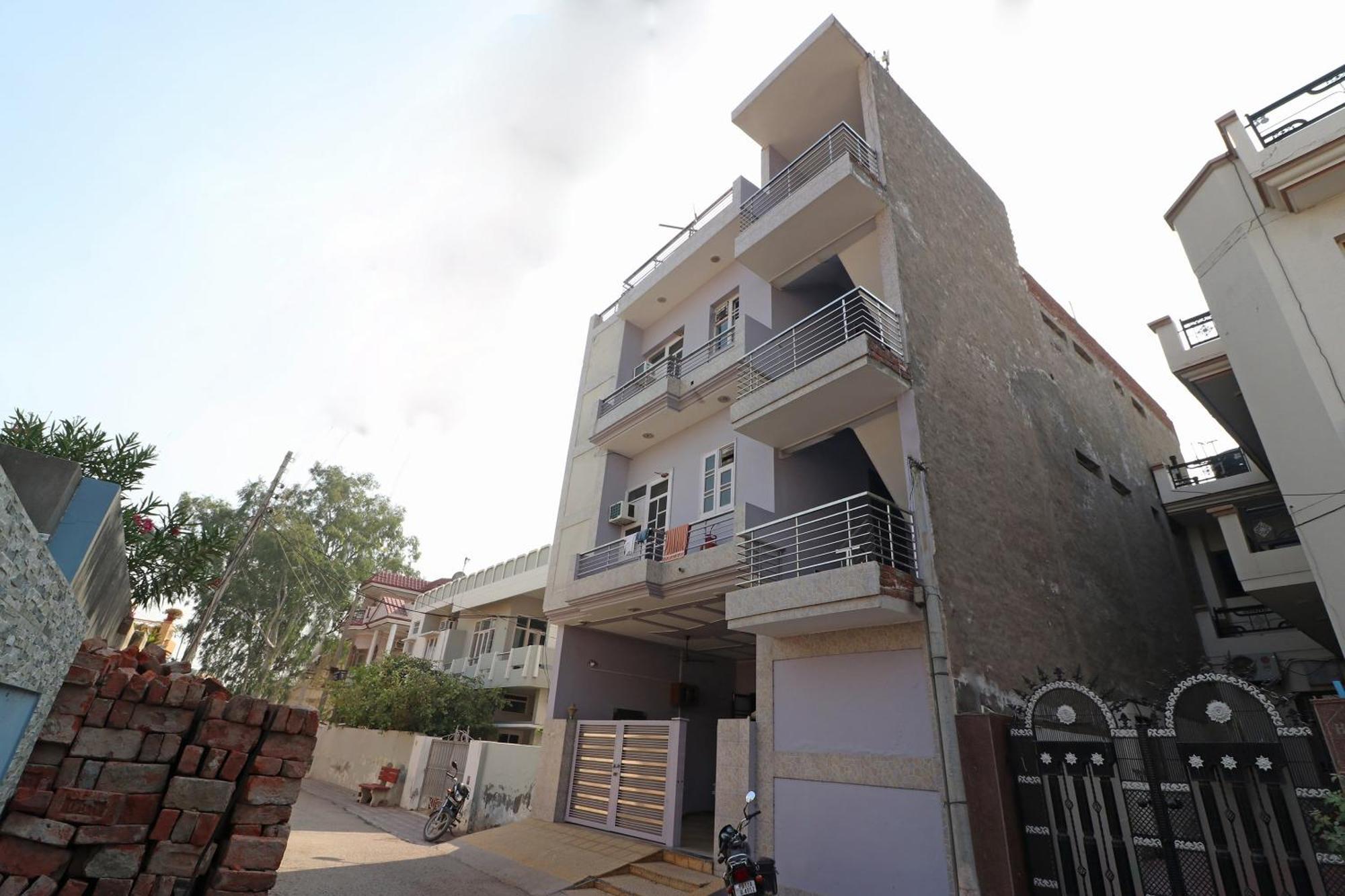 OYO 23246 Mann Bed And Breakfast Rājpura Exterior foto